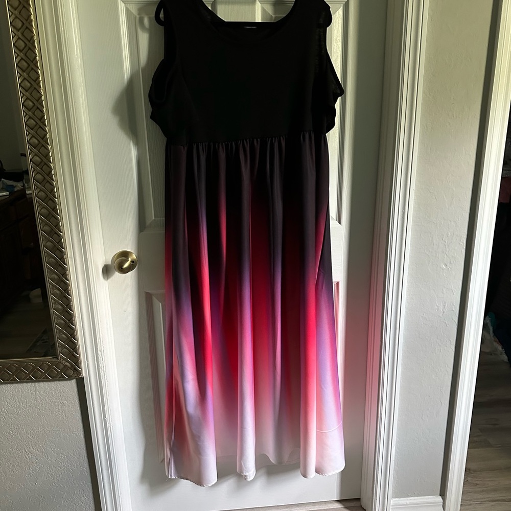 Women Dress  multicolor maxi long , used good condition
